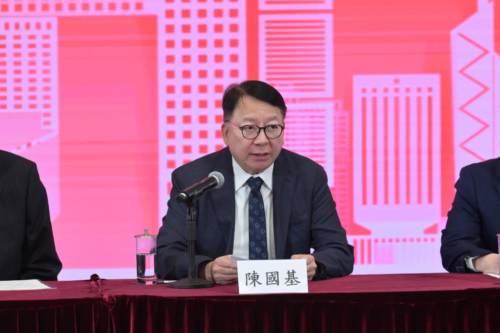 政務司司長陳國基在「行政立法同心治港創未來」研討會致辭。 政務司司長陳國基在「行政立法同心治港創未來」研討會致辭。