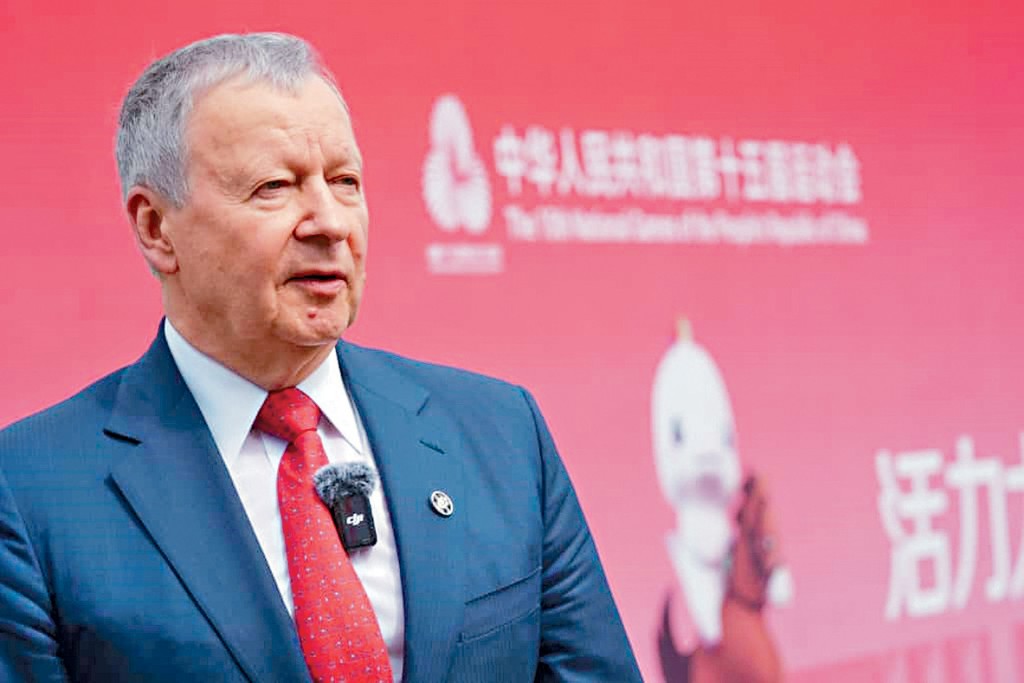 马会行政总裁应家柏指，马会非常荣幸能够参与全运会。