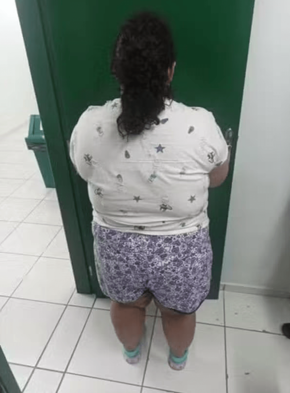 女子已遭警方拘捕收押。