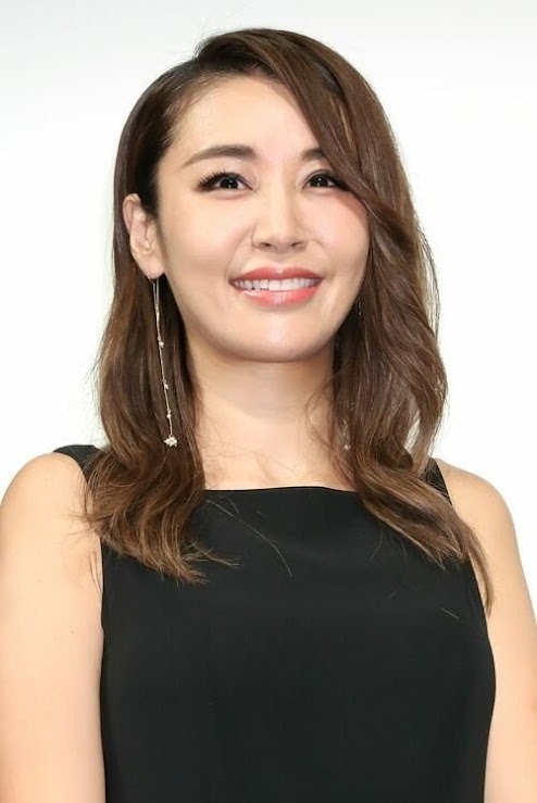 資深女星鈴木紗理奈無端端被後輩稱為「最討厭藝人」。