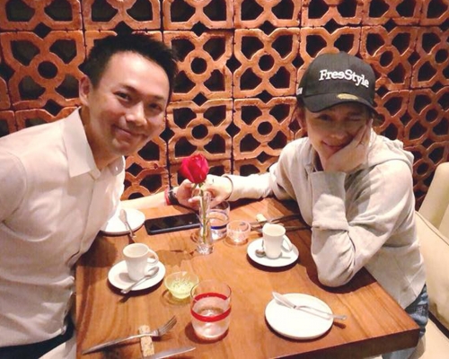 徐若瑄與老公李雲峰網上放閃，慶祝結婚4周年！