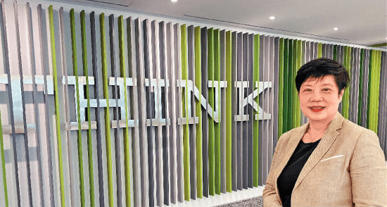 IBM委任黄洁仪，接替于IBM服务逾三十年后卸任的魏已倡，出任香港区总经理。