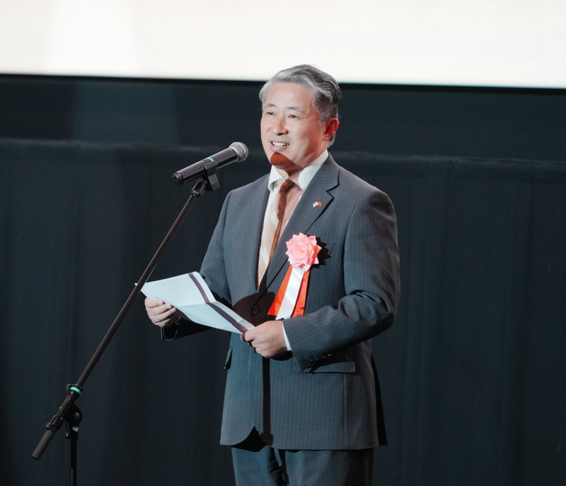 中國駐大阪總領事薛劍。