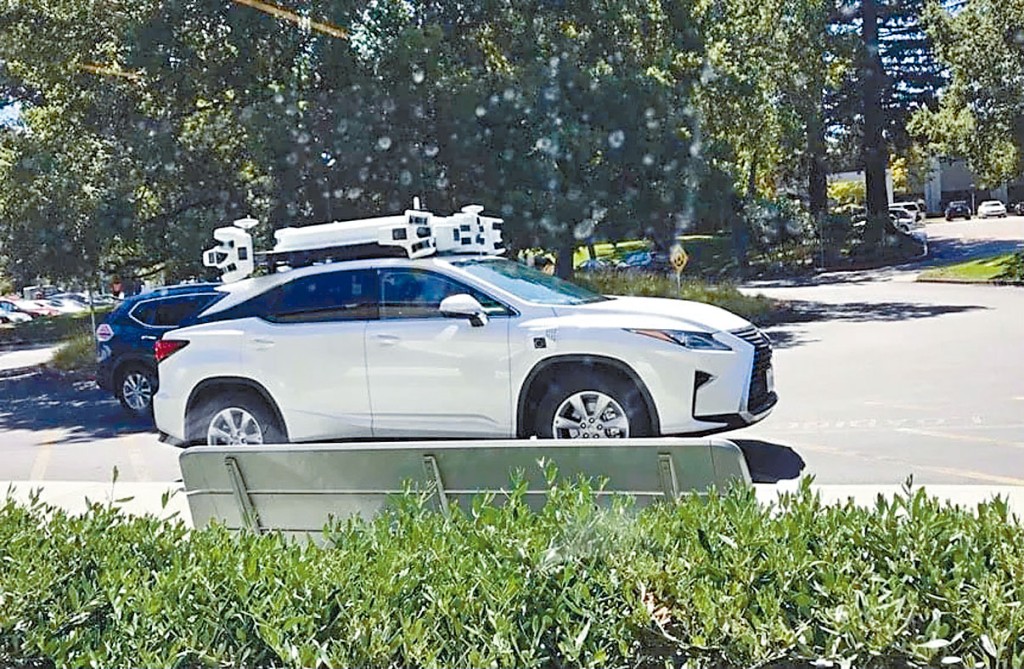 ■苹果公司二○一九年在加州测试自动驾驶汽车。