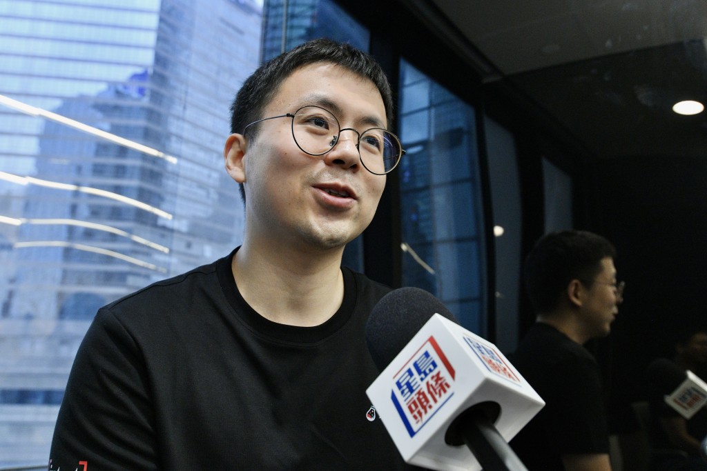 陈晓龙表示未来打算带家人一起来港居住。卢江球摄