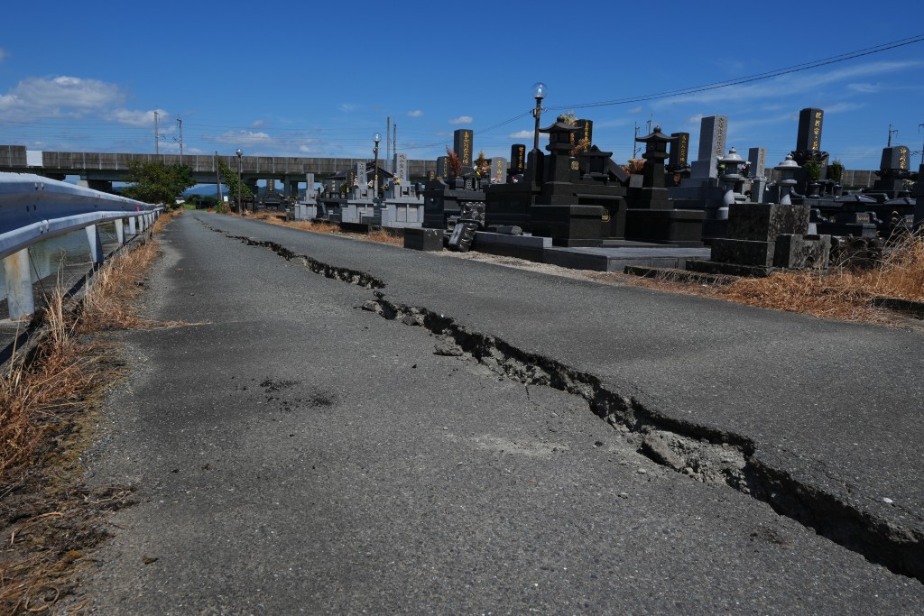 日本熊本大地震，对当地造成严重破坏。美联社