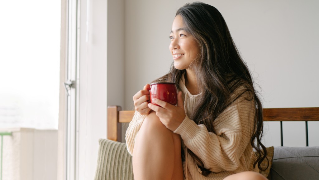 早上吃甚麼精神更好？醫生公開晨間必吃精選 起床第1杯宜飲冷水/暖水？