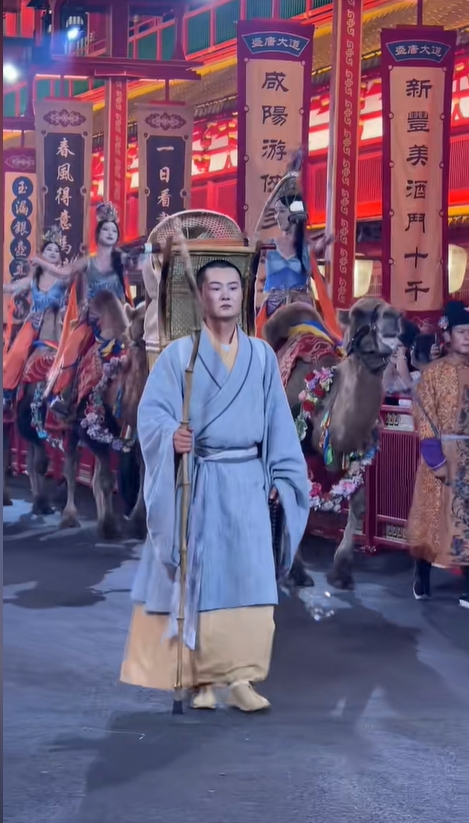河頭老街NPC玄奘走紅，待業演員王彬演繹《大唐西域記》行者形象。