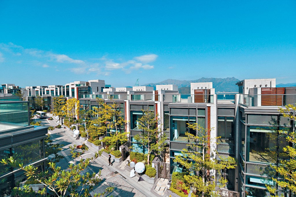 雲海別墅自本月初重啟銷售以來，累積售出7幢洋房，涉額超過4.3億。