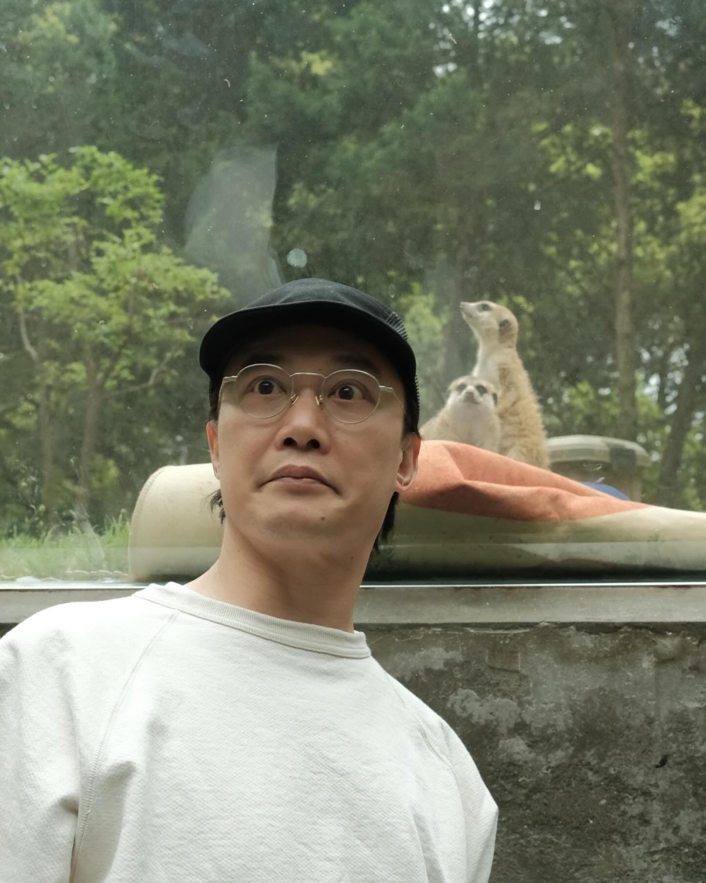 抵達南京的陳奕迅趁休息時遊動物園。
