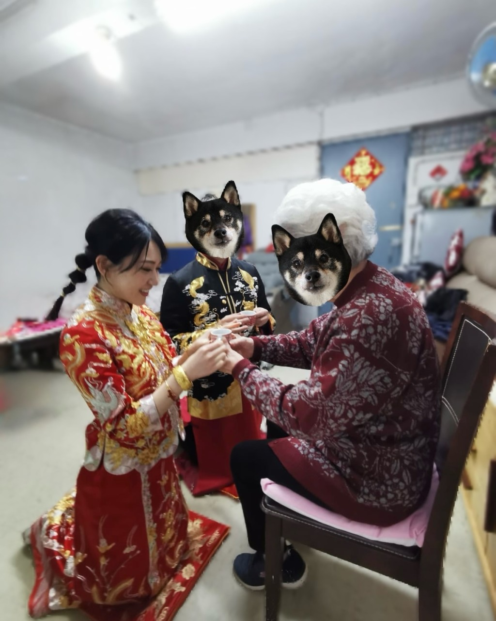 內田真由美穿上裙褂跪地向丈夫的嫲嫲敬茶，完全跟足香港傳統。