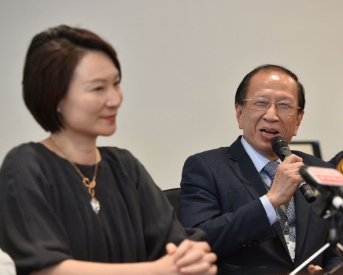 李慧琼(左)指民建聯會支持啟德體育園撥款。