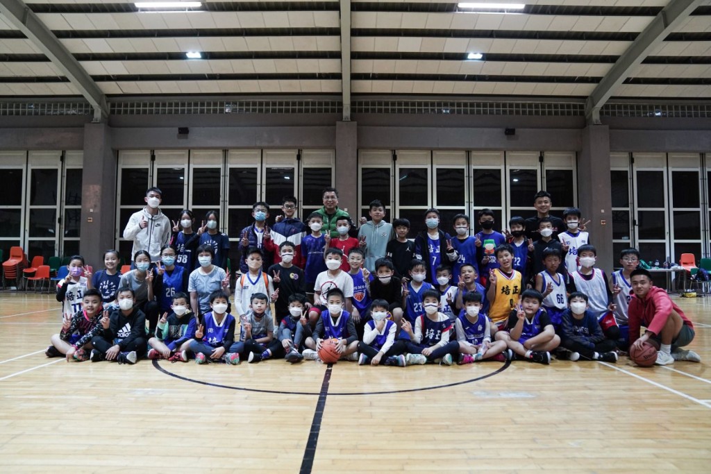球隊舉行聖誕籃球訓練營提升實力。