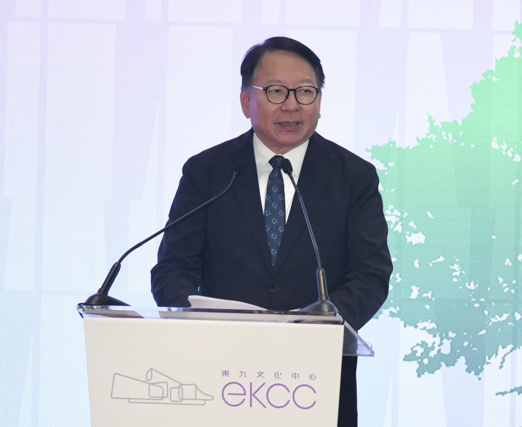 陳國基表示，中心自8月以來已舉辦20套、共500場的試場節目活動。