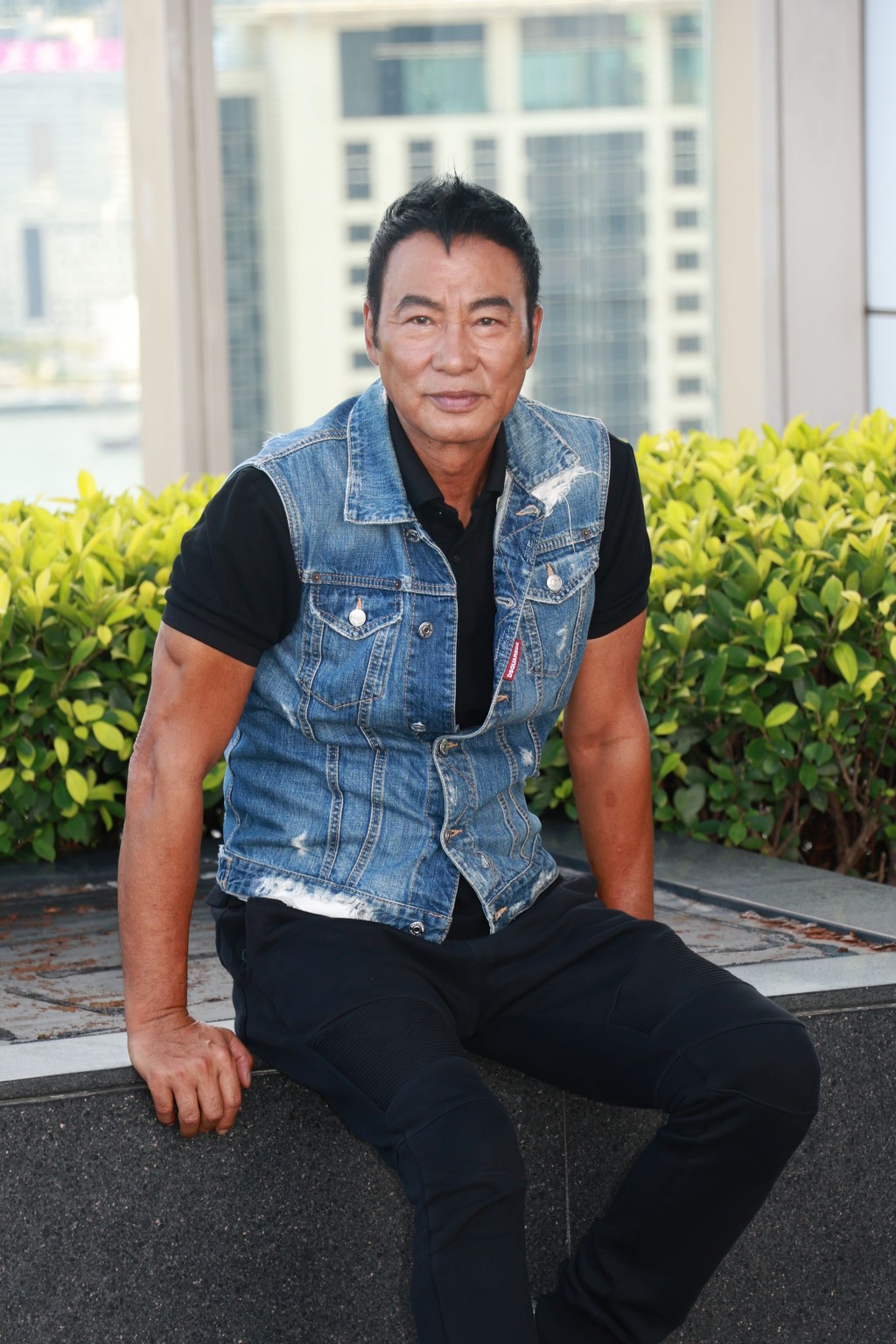 70歲的華哥多年來keep住Fit爆身形。