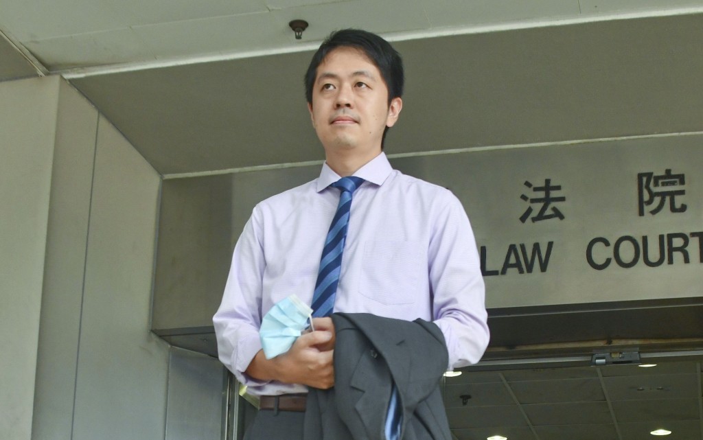 許智峯私人檢控西灣河開槍警員。