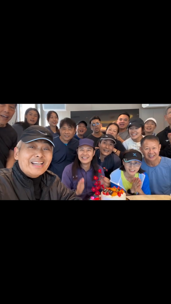 連周潤發都為蔡一智慶祝60歲生日。