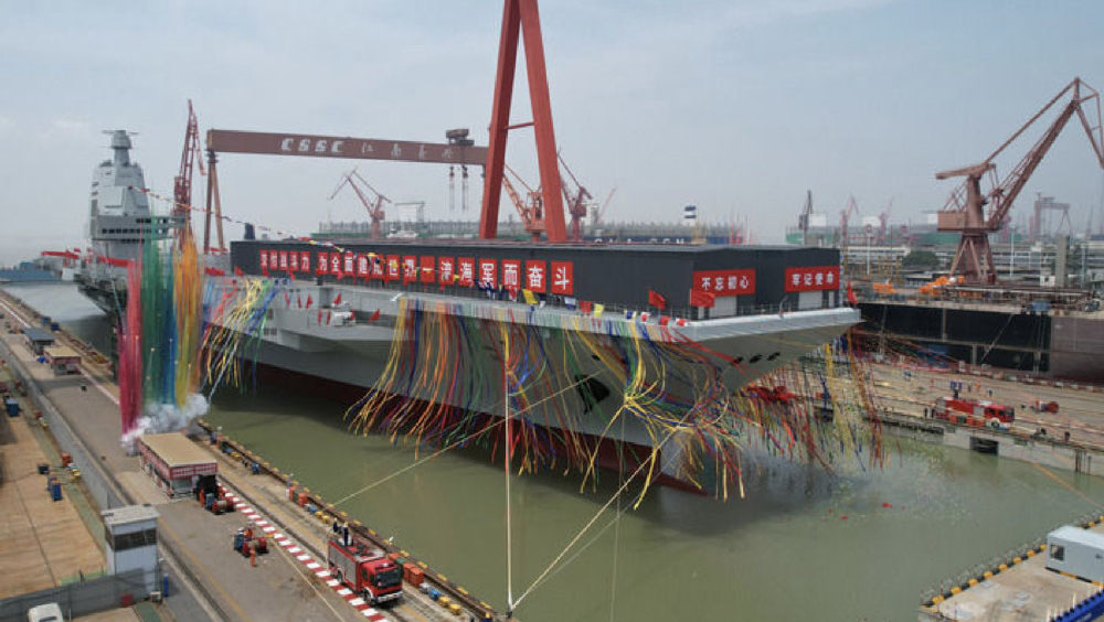  下水命名儀式舉行！中國第三艘航母命名福建艦。