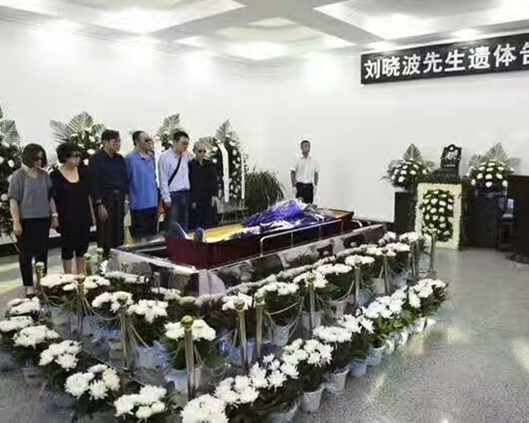 劉曉波骨灰已撒大海。