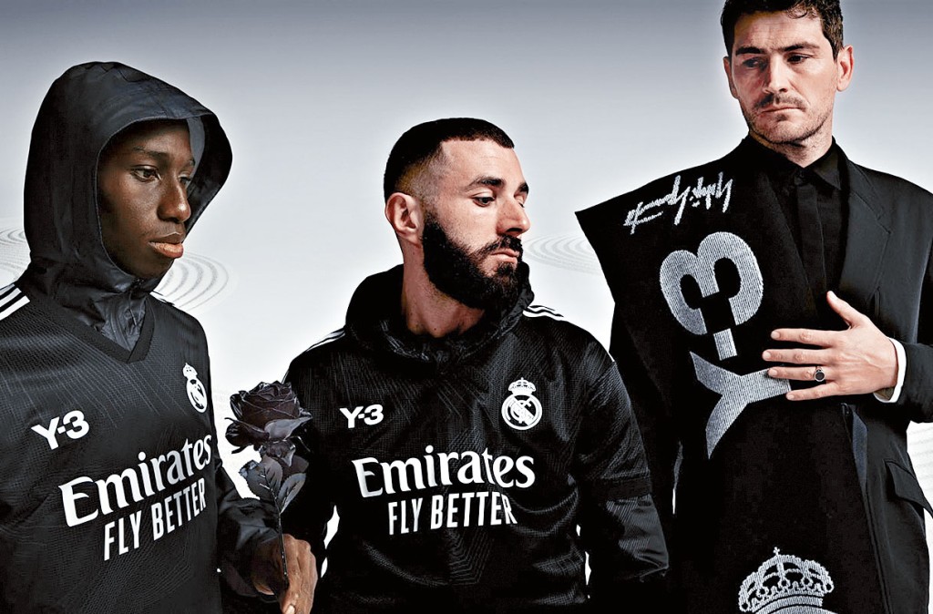 皇家馬德里將在周日西甲國家打吡，穿起全黑色的一百二十周年紀念版球衣出賽。