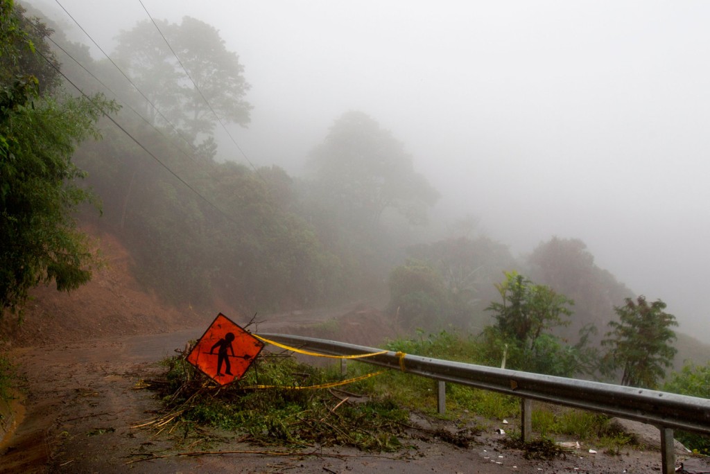 热带风暴「纳特」横扫中美洲。