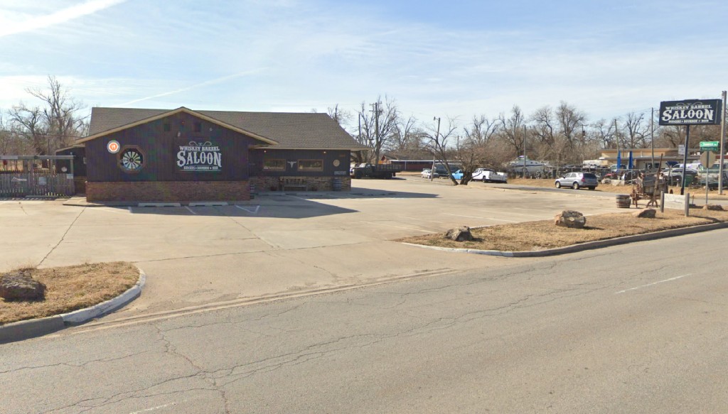 美國奧克拉荷馬市酒吧爆槍擊，據報至少釀成3死3傷。(Google Map)