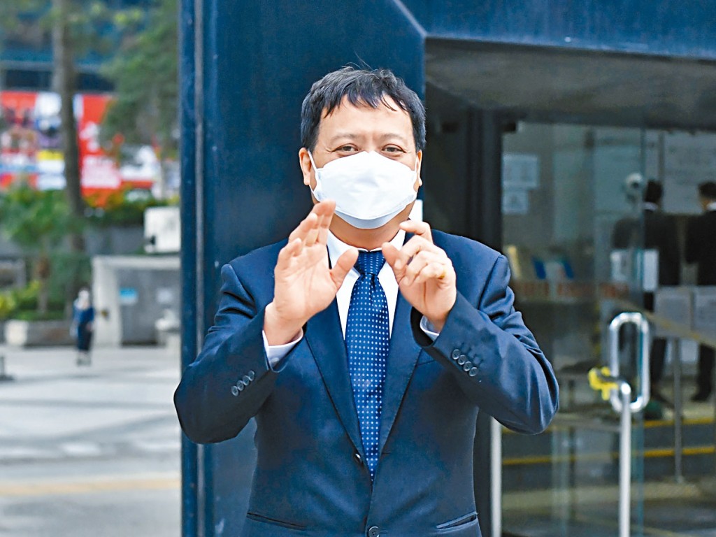 被告李廷川改口承認非禮及與十六歲以下女童非法性交等四罪。