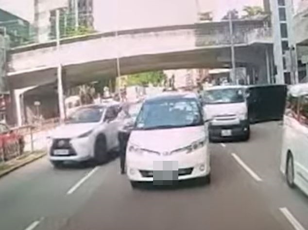  車CAM特警影片截圖