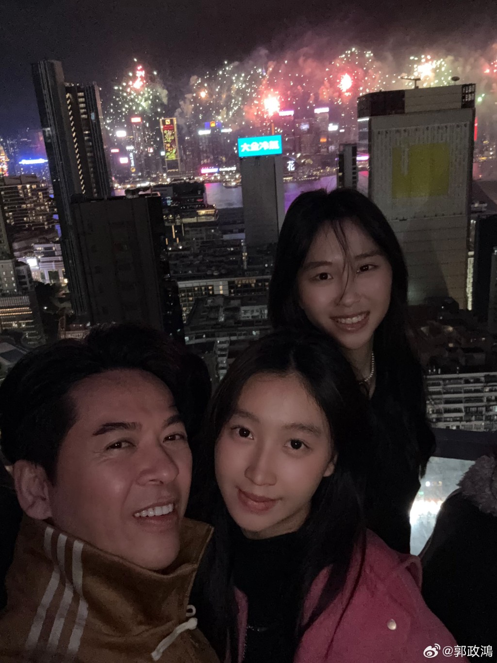 郭政鴻現時有女萬事足,變身好爸爸。 郭政鴻現時有女萬事足,變身好爸爸。