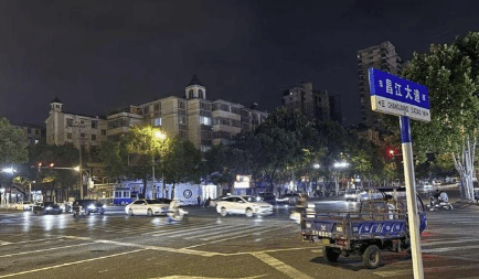 案發現場的路段。潮新聞