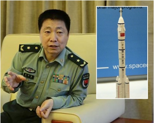 楊利偉表示,患近視很難選上,因為進入太空載苛大,很容易視網膜脫落。網圖