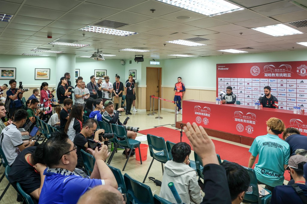 曼联访港友赛港队赛前记者会。何家豪摄