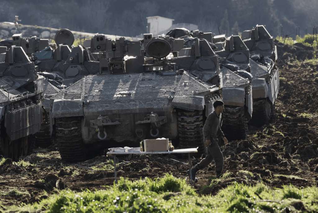 美以聯軍上周末對伊朗發動軍事打擊後，戰火迅速外溢，除了中東核心地區戰雲密布，遠至地中海東部的塞浦路斯、南亞的斯里蘭卡，以至高加索地區的阿塞拜疆和北約成員國土耳其均相繼被捲入。路透社