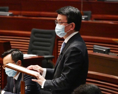 邱腾华指，泰国政府和港府已展开讨论，放宽两地居民的出入境管制。 资料图片