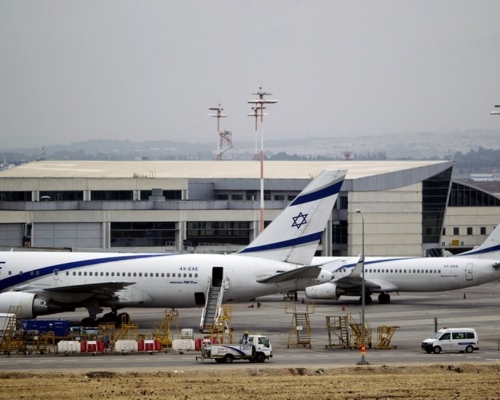 為防變種新冠病毒傳播，以色列暫停國際航班進出。AP資料圖片