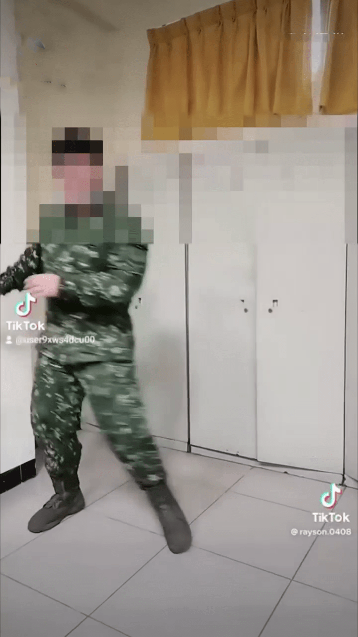 台士兵拍跳舞影片上傳抖音。