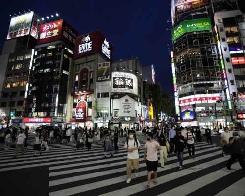 日本放寬入境限制,允許留學生入境商務旅客只需隔離3天。AP資料圖片