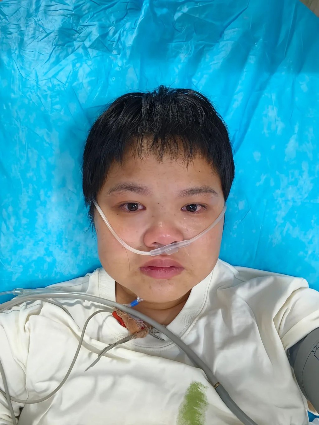 胡心瑤向中國紅十字會捐99999元。抖音@胡心瑤 胡心瑤向中國紅十字會捐99999元。抖音@胡心瑤