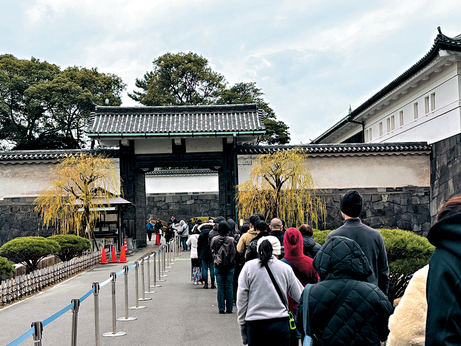 日本皇居位於東京都千代田區，是日本天皇居住和辦公之所。