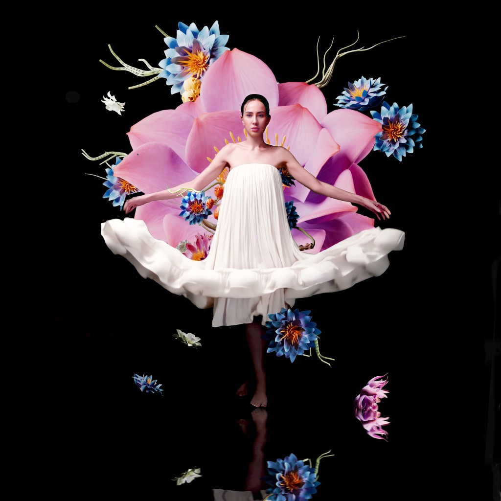 《Corona Florella》系列作品以全球与新冠病毒的抗争为题创作。