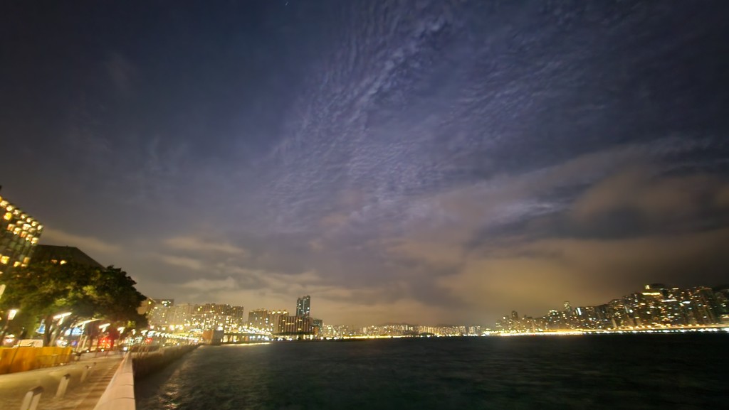 今日大致多雲。黎志偉攝