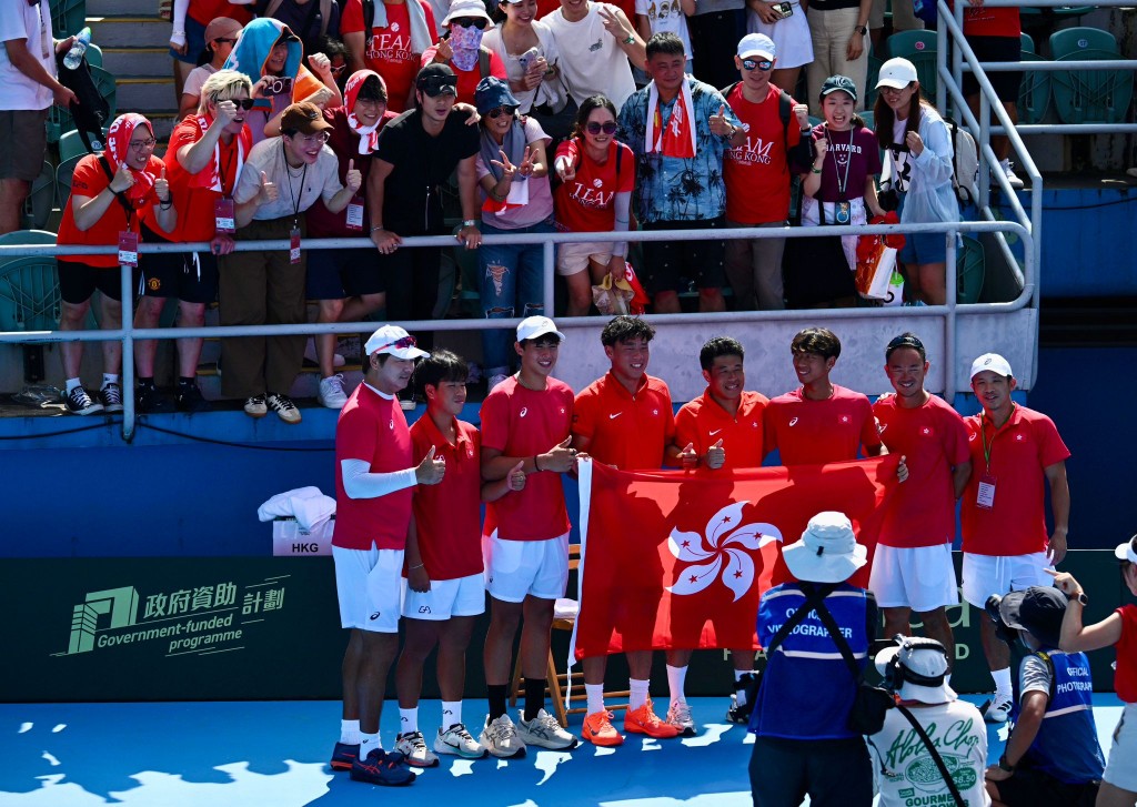 去年９月，以Coleman為首的香港隊在維園主場勝出後，大隊來張大合照。資料圖片