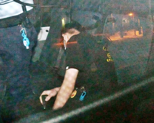 警方拘捕一名15歲少年。