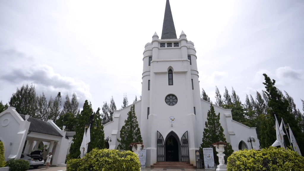 孝艾唯一一间天主教堂,采用歌德式设计。 孝艾唯一一间天主教堂,采用歌德式设计。