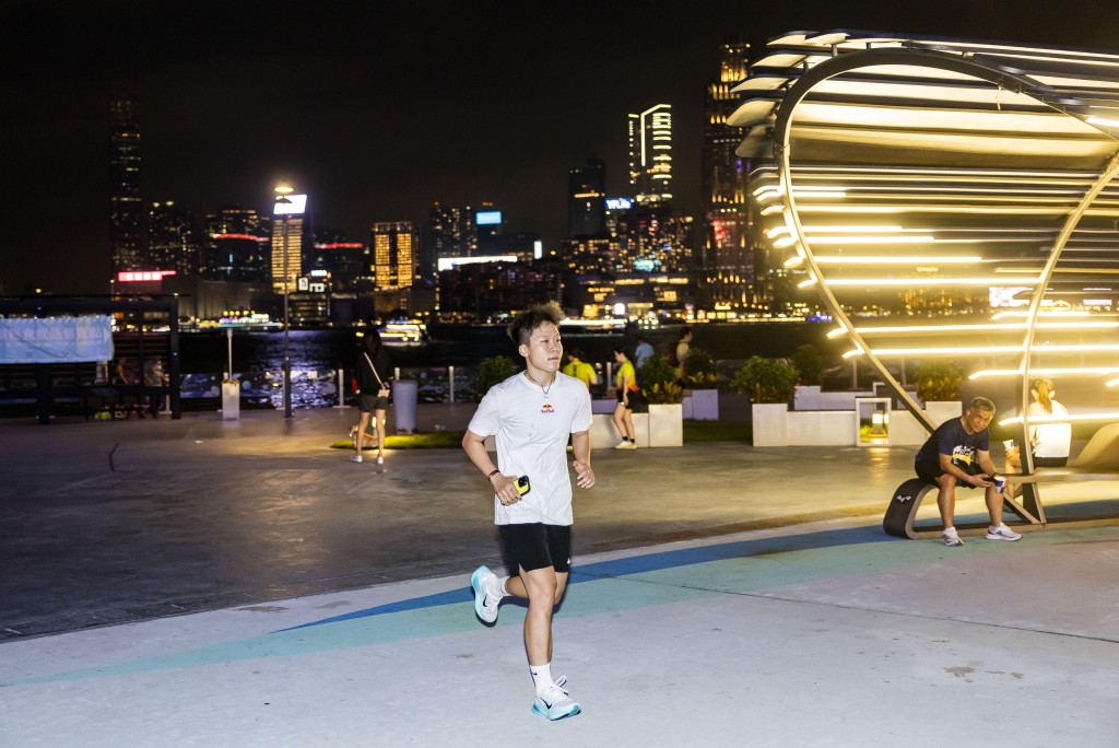 香港女籃名將李祉均參與 Wings for Life World Run 的香港 App Run。公關圖片 香港女籃名將李祉均參與 Wings for Life World Run 的香港 App Run。公關圖片