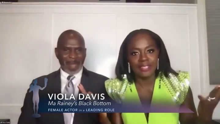 維奧娜戴維絲憑電影《藍調天后》封影后。