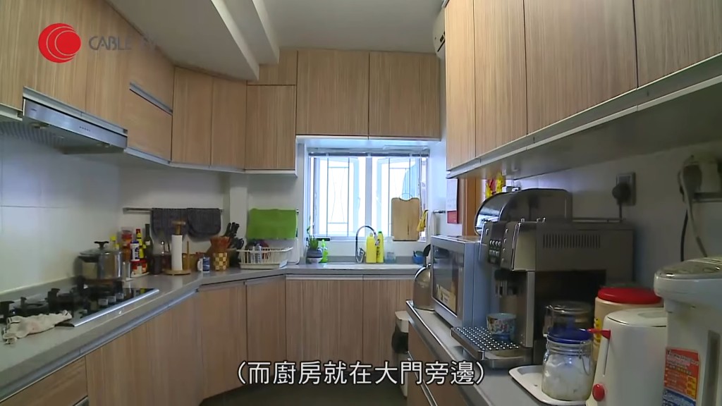 廚房都好大。