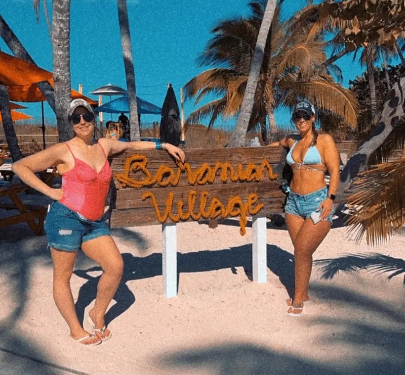 两女子游巴哈马时出事。Facebook