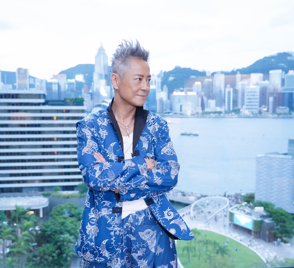 以及推出全新專輯。