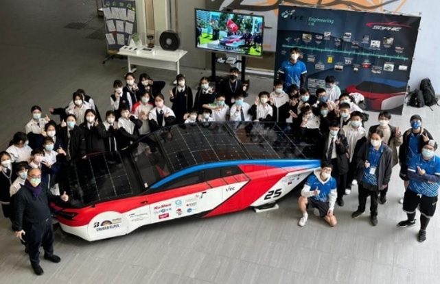 今年STEM Week其中一個活動是砌太陽能車。 今年STEM Week其中一個活動是砌太陽能車。